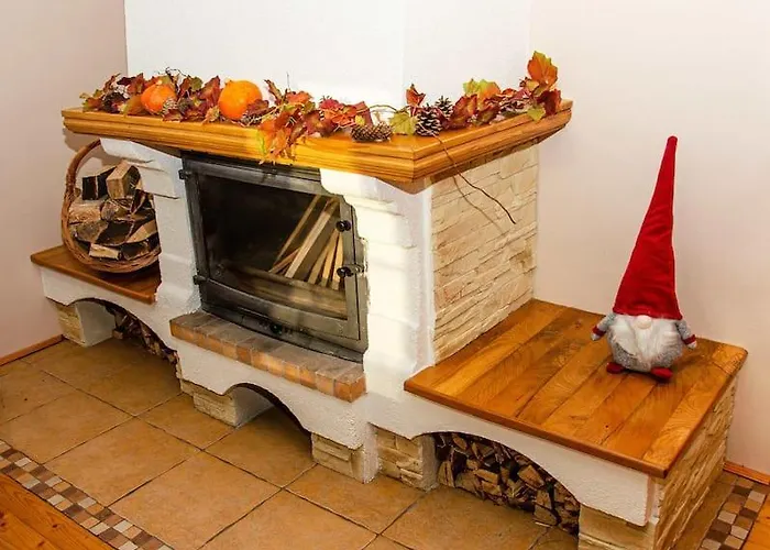 Zlty Domcek - 펜션 Svabovce