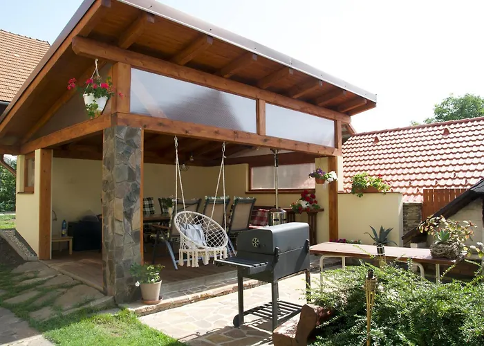 펜션 Zlty Domcek - Svabovce